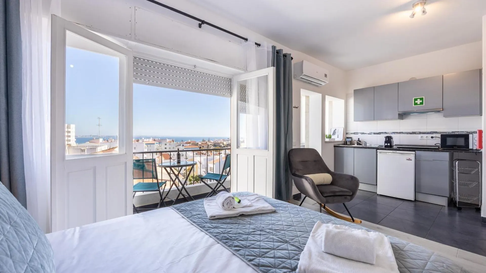 Stay On Top Apartments Lagos Portugal