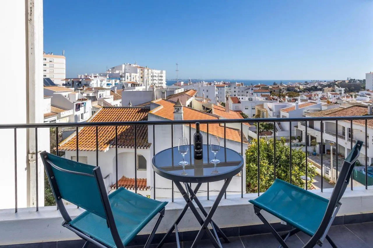 Stay On Top Apartments Лагуш