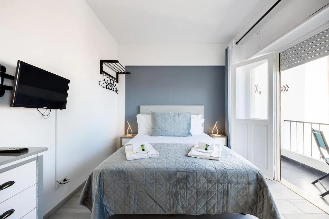 Stay On Top Apartments Лагуш Португалия