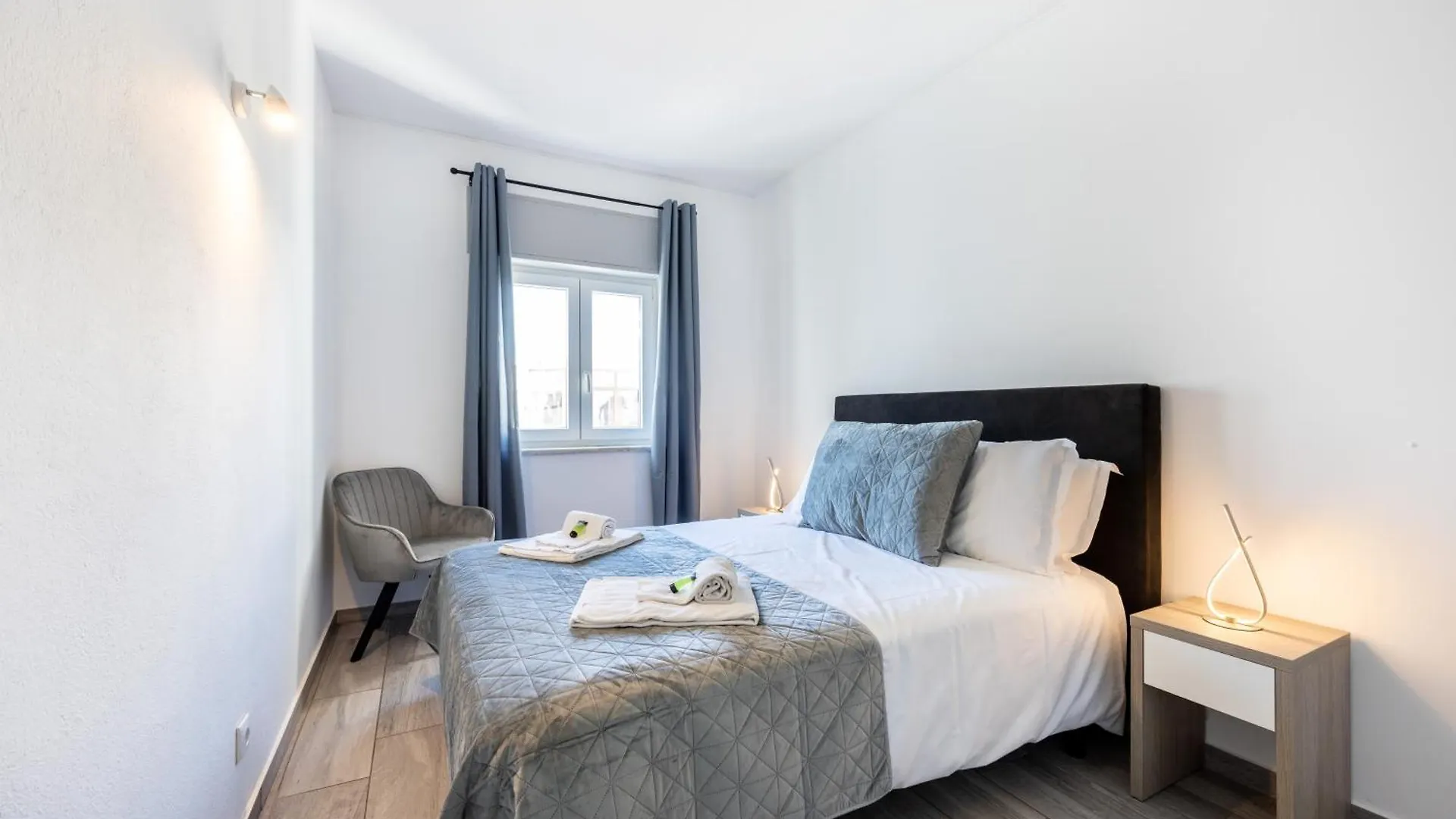 Stay On Top Apartments Лагуш